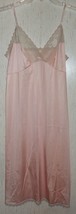 EXCELLENT WOMENS Vintage MONTGOMERY WARD PINK FULL SLIP  SIZE 34 - £20.19 GBP