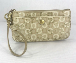 Coach Peyton Wristlet  Go Go Beige Dotted Signature Gold Stars Hang Tag W11 - £34.94 GBP