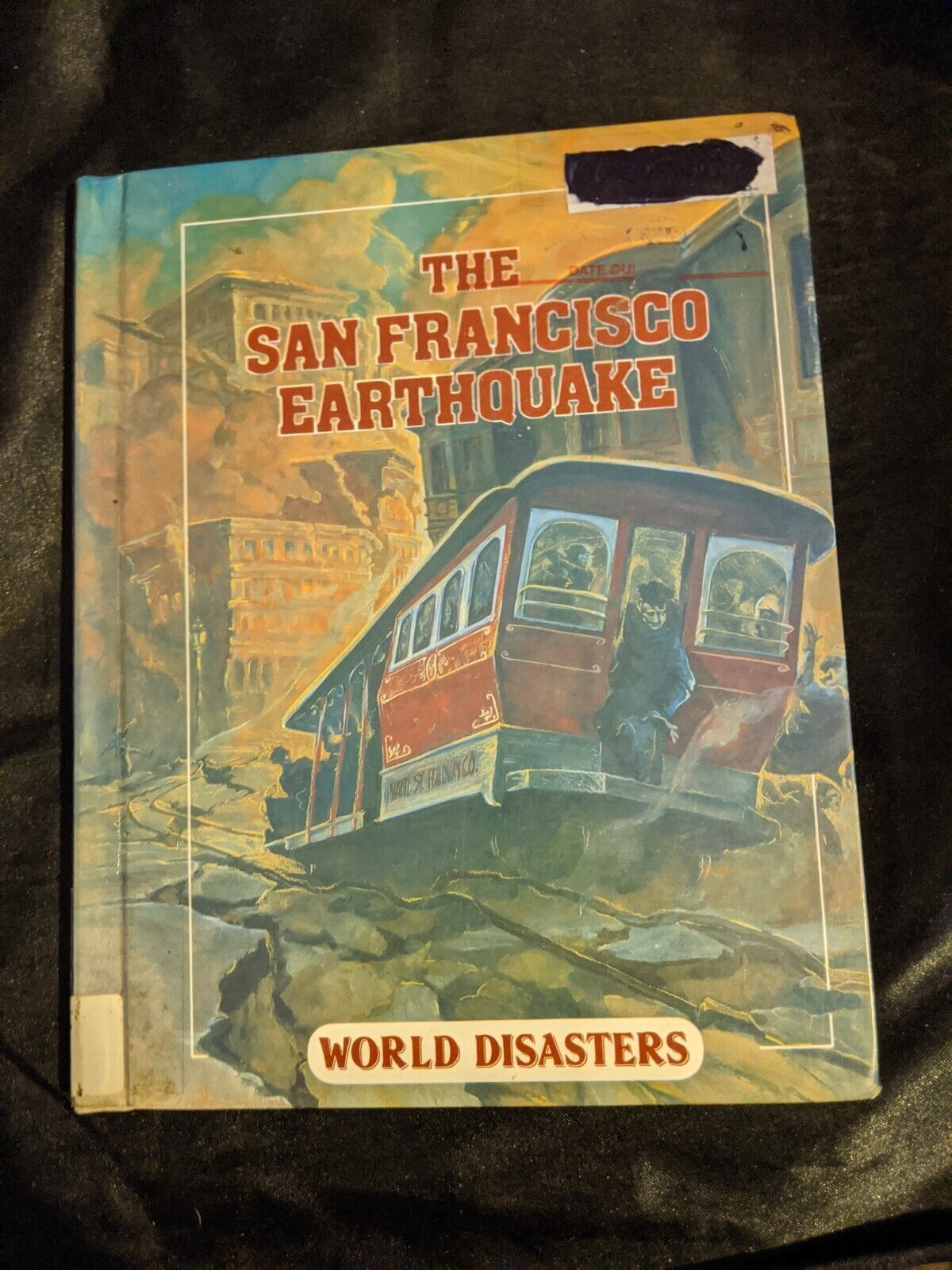 San Francisco Earthquake (World Disasters) by James House; Bradley Steffens - $5.93