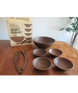 Vintage 7 Pc West Bend Walnut Grain Texture Plastic Salad N Serve Bowl Set - €20,14 EUR