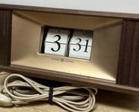 Vintage 1950s General Electric Model 8113 Real Wood Flip Clock - WORKING... - £54.77 GBP