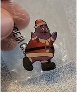 McDonalds SANTA GRIMACE CHRISTMAS HOLIDAY Enamel Lapel Pin 2015 Crew Hap... - €10,55 EUR