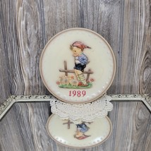 Vintage Goebel Annual Plate, Germany 1989, Collector Hummel  - $18.00