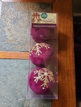 Winter Wonder Lane Festive Bloom Collection 3 pc Velvet Purple Ornaments - £9.40 GBP