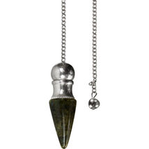 Chambered Labradorite Pendulum! - $236.49 MXN
