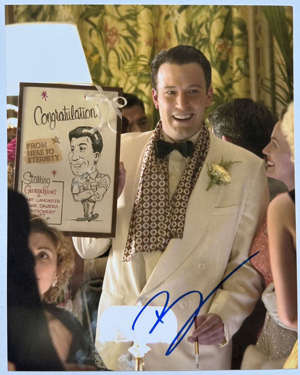 Ben Affleck Autographed &quot;Hollywoodland&quot; Glossy 8x10 Photo - $54.38 CAD