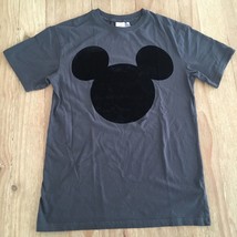 H&amp;M Disney Mickey Mouse Velvet Ears T-Shirt Men XS Gray Black Chest 38 - £28.35 GBP