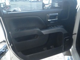 SILVRDO25 2019 Front Door Trim Panel 104435045 - $181.31