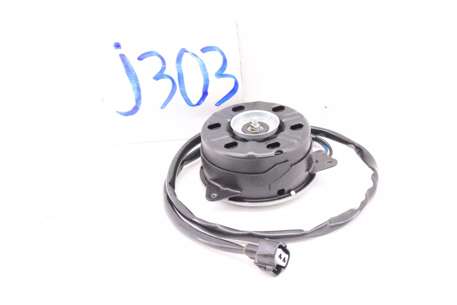 New OEM Genuine Cooling Fan Motor 2004-2011 Mitsubishi Endeavor MR968068 - £51.80 GBP