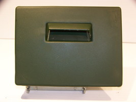 1973 CHRYSLER NEW YORKER ASHTRAY RECEPTACLE OEM GREEN - £34.73 GBP