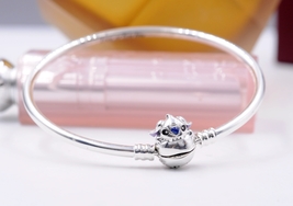 2022 Summer Release Sterling Silver Disney Stitch Biting Clasp Moments Bangle - £23.74 GBP+
