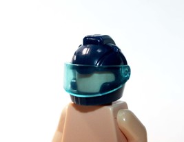 Space Helmet Blue Sci-Fi For Minifigure Fast Shipping - $3.70