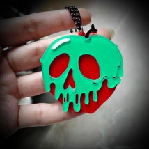POISON APPLE NECKLACE 2&quot; Green Acrylic Pendant Snow White Wicked Witch H... - $11.19 CAD