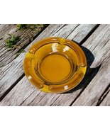 Vintage MCM Amber Glass Ribbed Cigarette Ashtray Round 4 1/4” Wide 3 Slot - $25.46 CAD