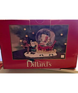 Dillard&#39;s Santa Water Globe - £19.28 GBP