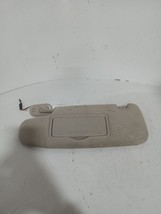 Driver Sun Visor With Illumination Fits 10-12 FUSION 1041346 - $73.95