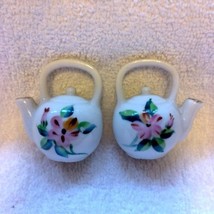 Japan small teapot salt and peppers 2&quot; flower design gold trim very good - $12.00
