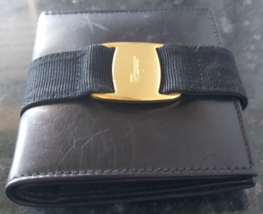EUC Ferragamo Vara Black Bifold Wallet Gold Hardware 223053 Coin Purse - £55.38 GBP