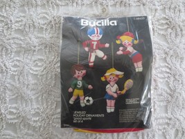 NOS Set of 4 Bucilla &quot;Jeweled&quot; GOOD SPORTS Holiday ORNAMENTS Felt KIT #4... - £9.44 GBP