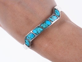 6 5/8&quot; Vintage Zuni silver and turquoise chip inlay bracelet - £89.31 GBP
