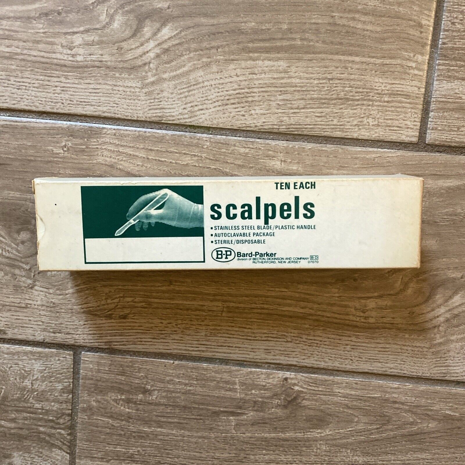 Bard-Parker Protected Stainless Steel Disposable Scalpels #10 Box of 10 ... - $19.99