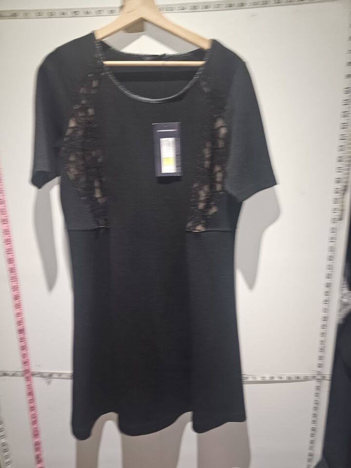 Primary image for M&S Dress For Women Black Size 16 uk Express Shipping