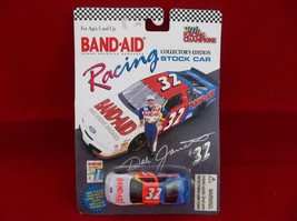 Racing Champions 1995 NASCAR #32 Dale Jarrett Band-Aid Diecast Stock Car - $2.50