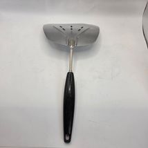 Vintage Foley MPLS Stainless Wide Slotted Spatula Turner Black Handle USA - $16.74 CAD