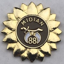 Midian Shriners Vintage Pin 88 Gold Tone Enamel Masons Fraternal Masonic - £7.86 GBP