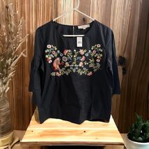 NWT Loft Blouse Womens SIZE M Embroidery Cottagecore Peasant Floral Parrot - $17.81