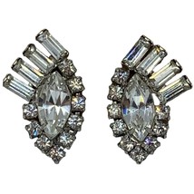 Vintage Signed La Rel Clear Rhinestones Silver-tone Clip Earrings - $39.10