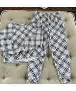 Victoria’s Secret Grey Plaid Long Pajama PJ Set M - $536.67 MXN