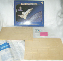 VINTAGE SPACE SHUTTLE WOOD KIT MODEL PUZZLE No.10-133 - READY TO ASSEMBL... - $4.95