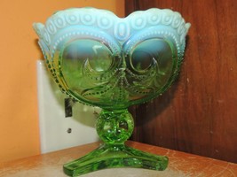 Carnival Glass Compote 6&quot; Green Opalescent bead Fluer de Lis Button Ruff... - $372.48 MXN