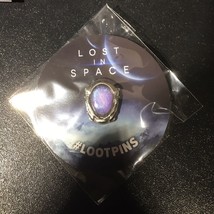 Loot Crate Exclusive Scavenge Lost in Space Pin Lootpins Legendary NEW - £3.92 GBP