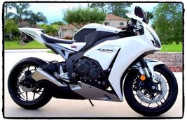 TechSpec 2016+ Honda Grom Snake Skin Tank Grips - $1,508.90 MXN