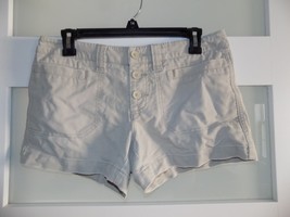 American Eagle Outfitters Khaki Button Front Shorts Size 4 Women&#39;s - $18.40