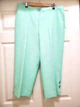 Alfred Dunner Womens 16 Mint Green Embellished Capri Pants Classic Fit P... - £22.61 GBP