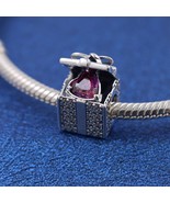 925 Sterling silver Sparkling Gift Box Charm  793603C01 - $27.16 CAD