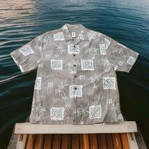 Jamaica Jaxx 100% Silk Hawaiian Shirt Mens Size Large Beige Floral Beach... - $24.75