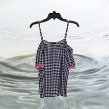 Checkered cold shoulder top with Pink Pom Poms Women’s Size M - $13.96