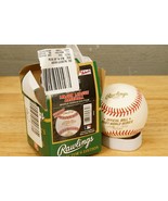 MLB Baseball 2001 World Series Rawlings Collector&#39;s Edition Ball Red &amp; Gold - £42.63 GBP
