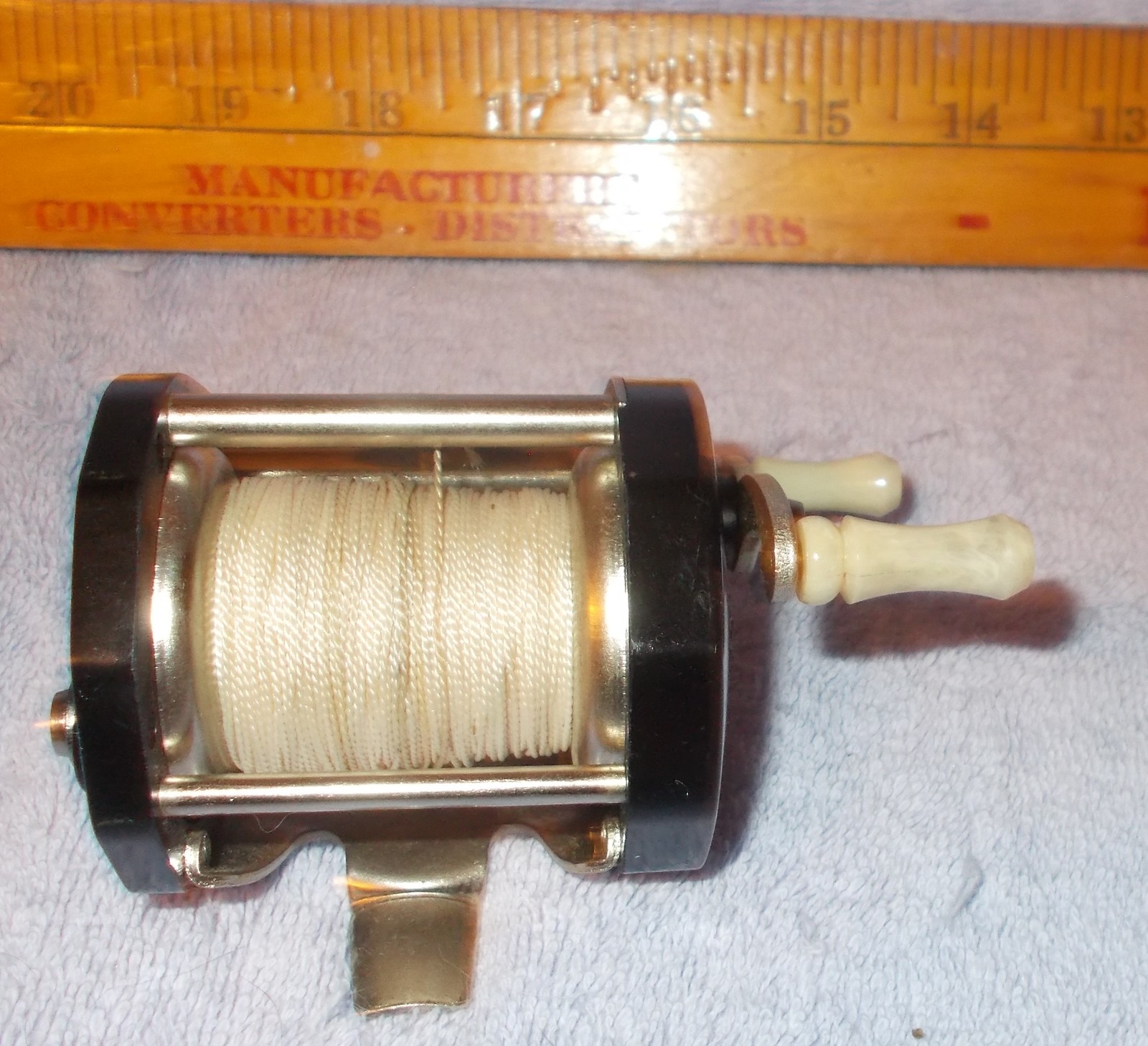 Original Vintage Bait Casting Level Wind Fish Reel J C Higgins 47A