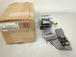 New OEM Mopar RH Front Seat Belt Retractor 2002-2005 Ram Trucks Taupe 5GU661L8AF - $148.50