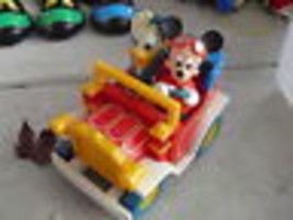 Vintage 1990s Illco Battery Operated Mickey and Donald in Car Toy - £17.25 GBP