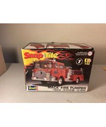 2012 Revell Snap Tite Mack Fire Pumper Fire Engine 1:32 Scale Model Kit - $12.99