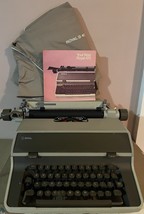 Vintage Royal 470 Typewriter W/ Original Manual &amp; Cover - Works - $919.77 MXN