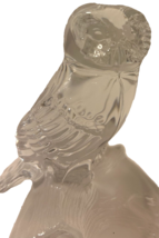 Vintage Glass Owl on Log Figurine - 5.5&quot; Tall / Art Glassware Birds Animal - £15.69 GBP