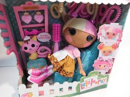 Lalaloopsy Silly Hair Doll Complete Set Scoops Waffle Cone Cat Brand New - £48.36 GBP