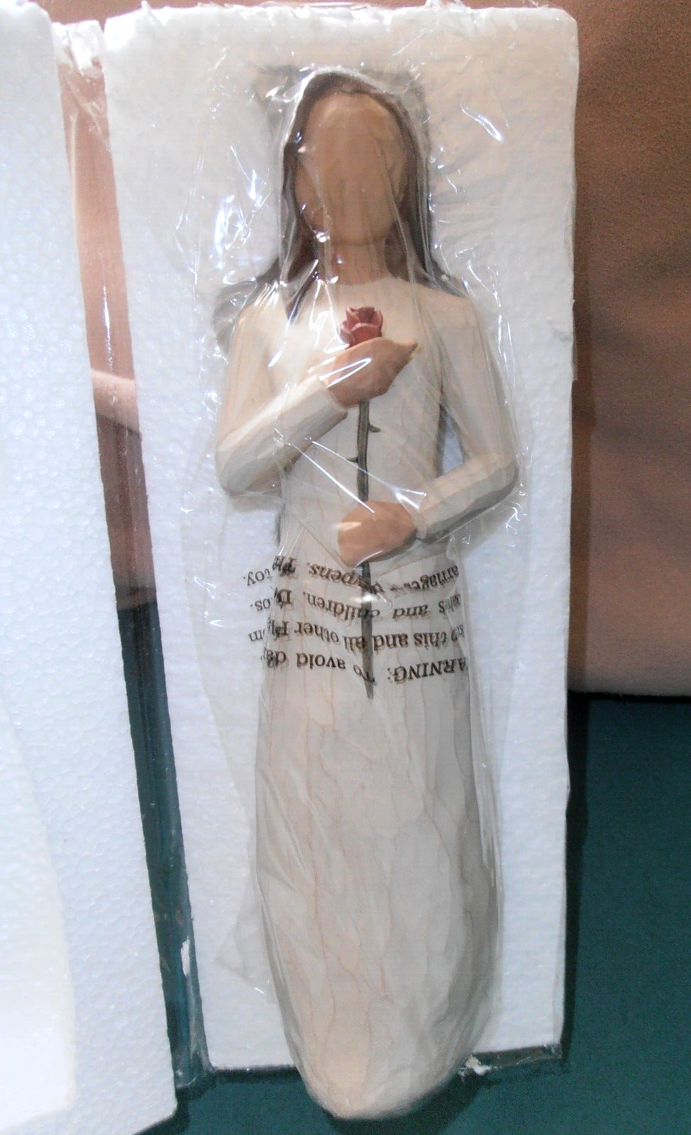Primary image for 2003 Willow Tree "Love" with Single Rose 9" Figurine by Susan Lordi Demdaco